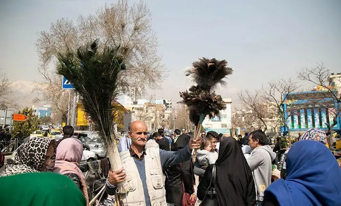(تصاویر) بازار تجریش در ساعت پایانی سال ۹۶