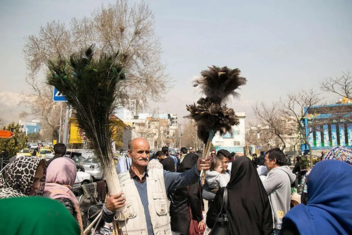 (تصاویر) بازار تجریش در ساعت پایانی سال ۹۶