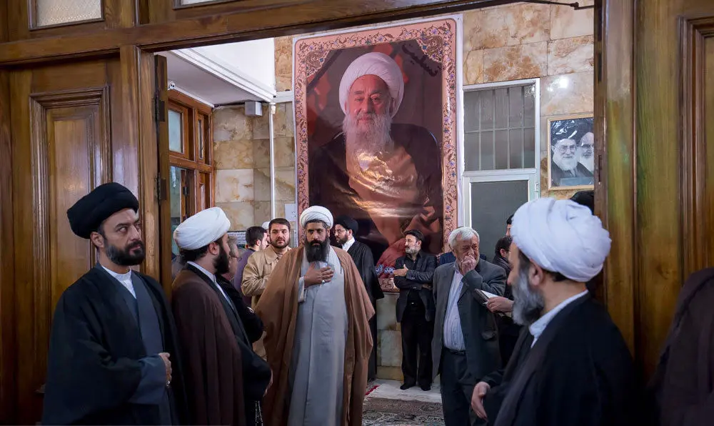 (تصاویر) مراسم تشییع آیت‌الله شاه‌آبادی در تهران