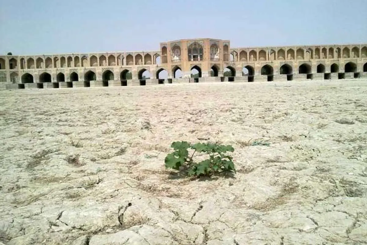 وبگاه اروپایی: ایران با بحران انفجاری محیط زیستی مواجه است