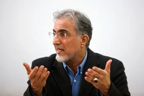 راغفر: شاهد فروپاشی اقتصاد هستیم