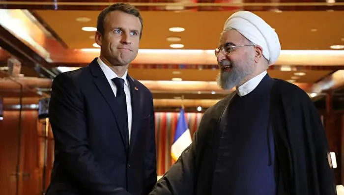 یک ساعت گفتگوی تلفنی روحانی و ماکرون