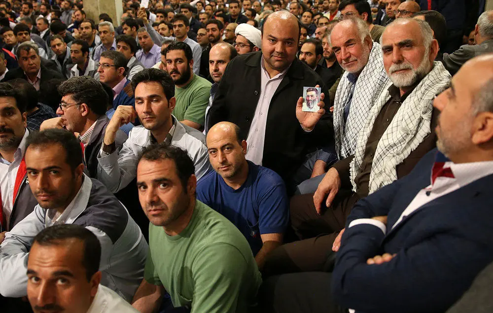 (تصاویر) دیدار جمعی از کارگران با رهبر انقلاب