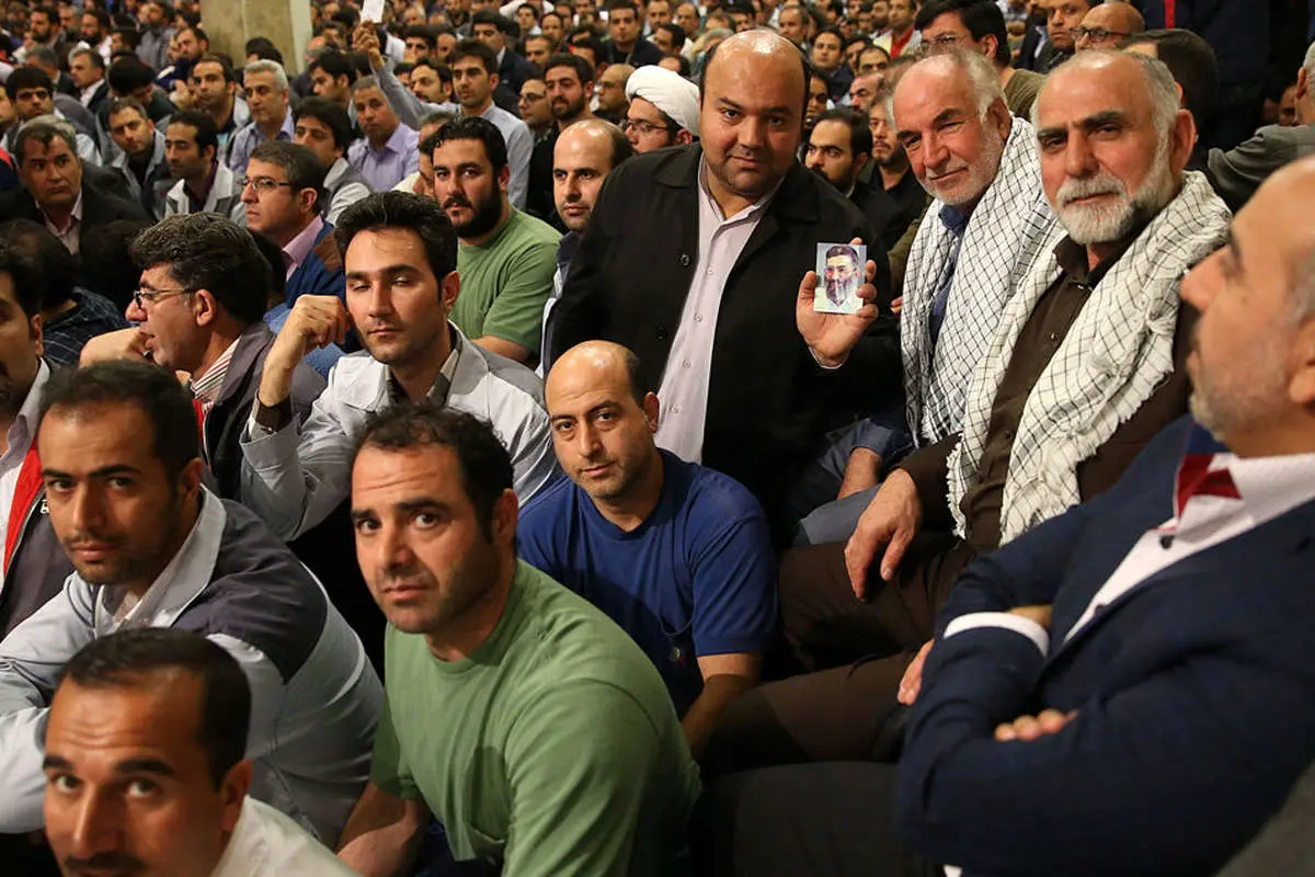 (تصاویر) دیدار جمعی از کارگران با رهبر انقلاب