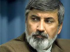 دو قطبی موسوی- احمدی نژاد با خاتمی-احمدی نژاد متفاوت است