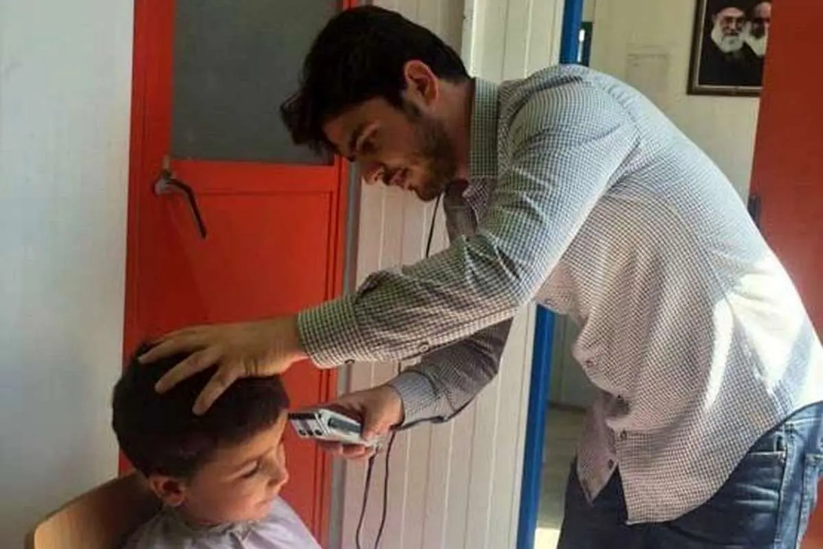 معلمی که آرزوی دانشآموزانش را برآورده میکند