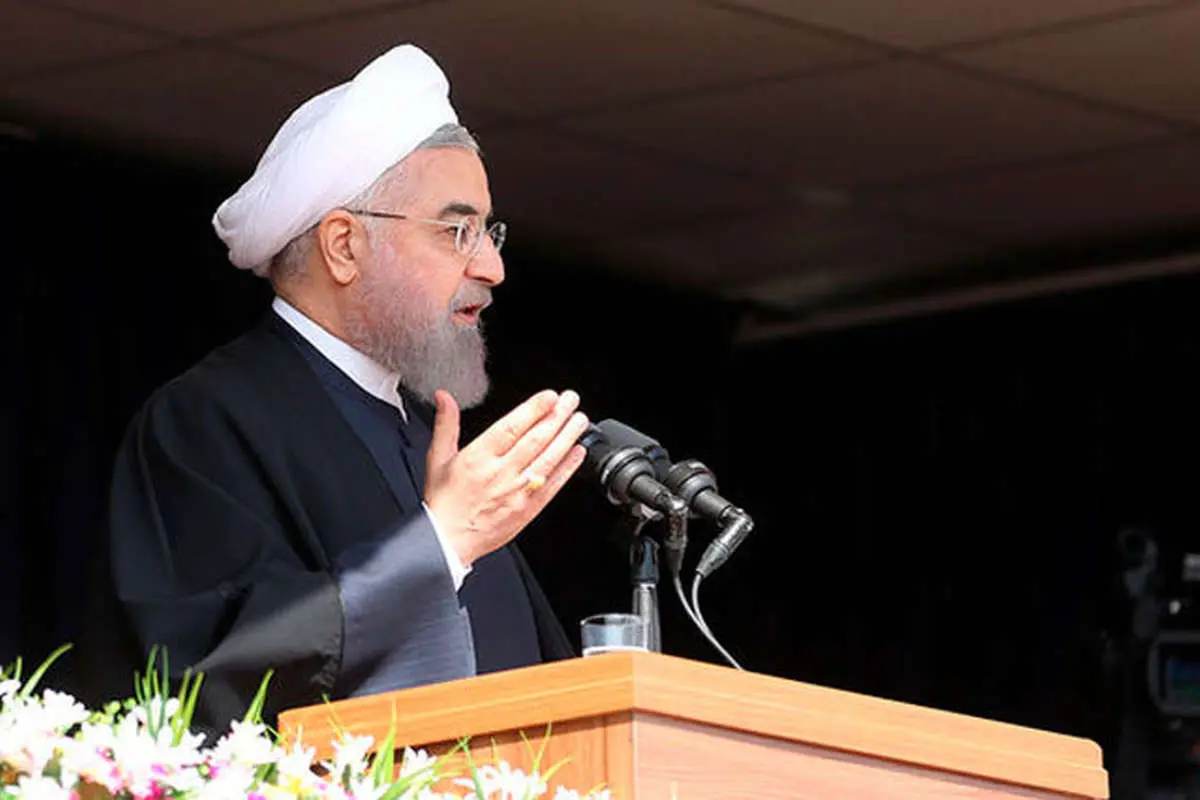 نگران نباشید؛ کالاهای اساسی با ارز ۴۲۰۰ تومانی وارد میشود