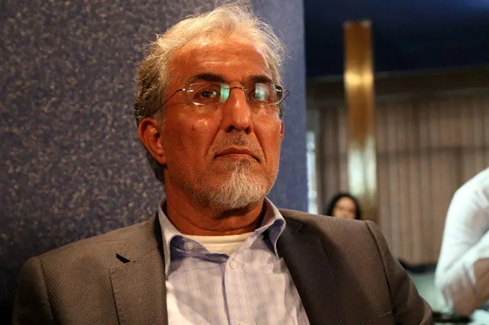 آیا استعفای "رئیس کل بانک مرکزی" مشکلی را حل می‌کند؟