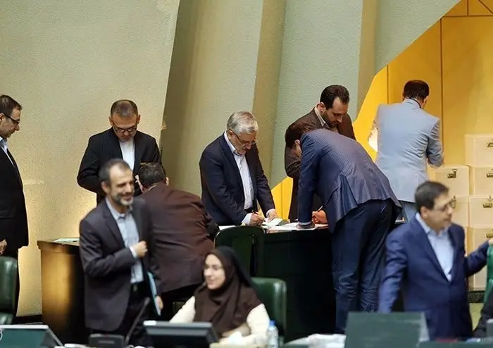 احتمالات تغییرات در هیات رئیسه مجلس