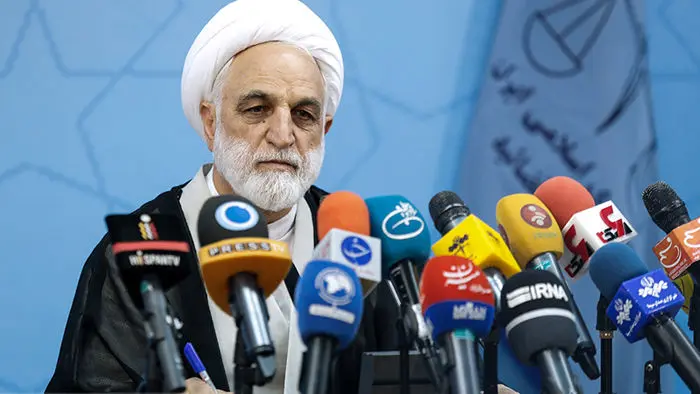 اژه‌ای: شکنجه و به کما رفتن بقایی و مشایی صحت ندارد