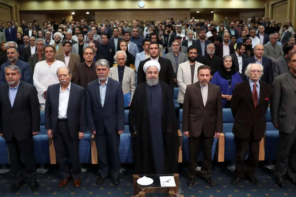 کدام هنرمندان به ضیاف افطاری حسن روحانی رفتند؟