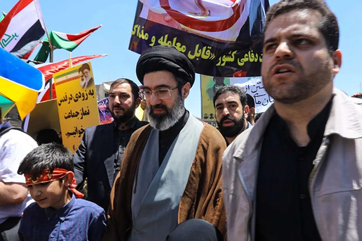 تصاویری از حضور فرزندان رهبر انقلاب در راهپیمایی روز قدس