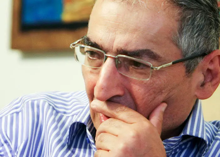آیا زیباکلام بازنشسته می‌شود؟