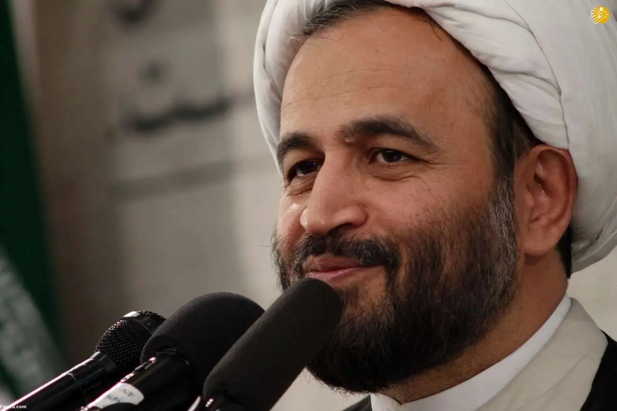 پناهیان فرمان به وعظ سیاسی داد!