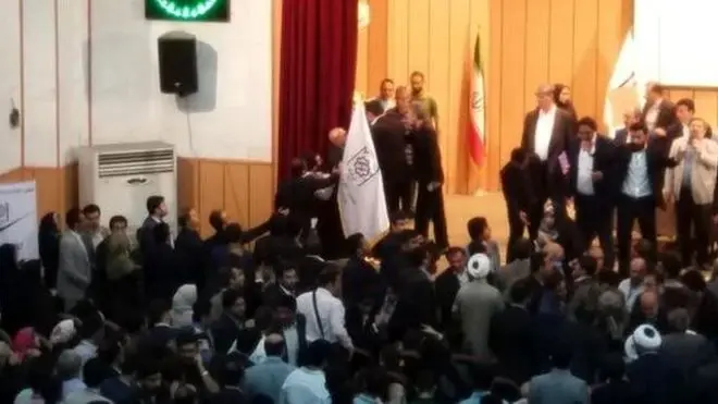 ماجرای درگیری در کنگره حزب اعتماد ملی چه بود؟
