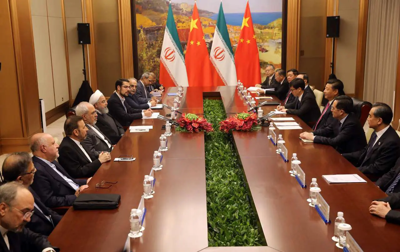 (تصاویر) دیدار روحانی با رییس جمهور چین