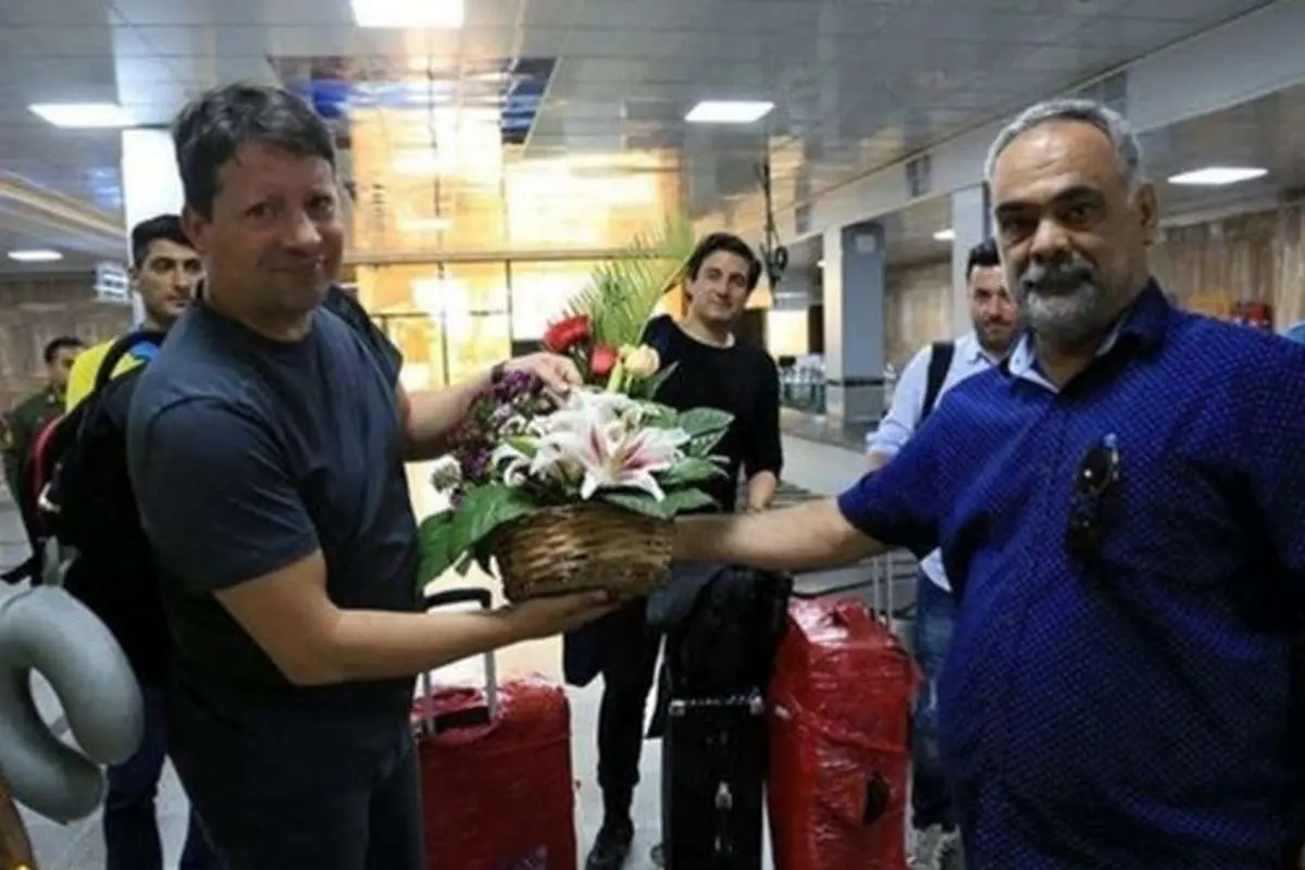 پائولو سرجیو وارد آبادان شد
