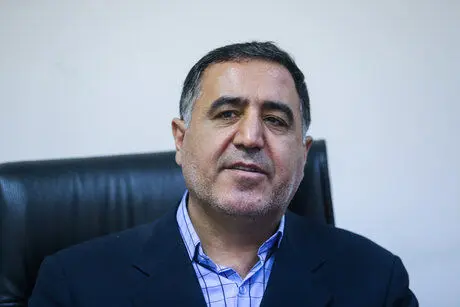 نطق تند و تیز یک نماینده مجلس: قاچاقچی خود ماییم!