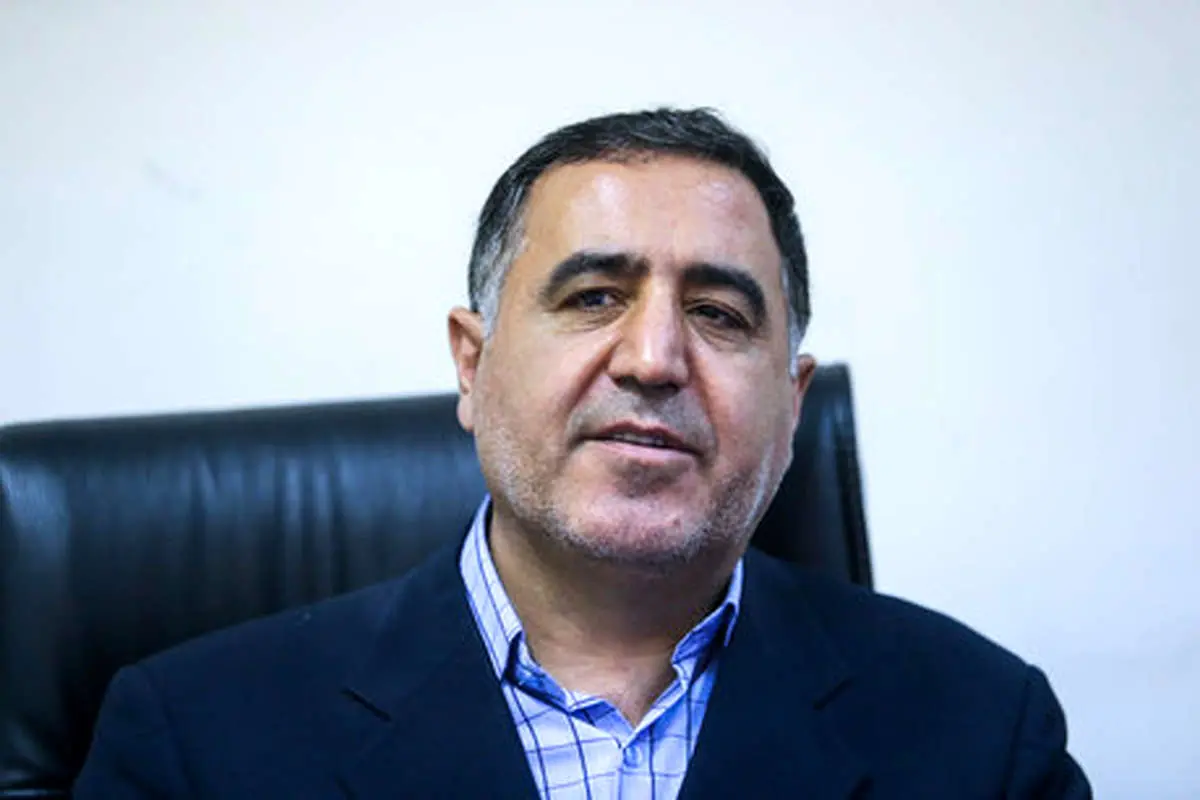 نطق تند و تیز یک نماینده مجلس: قاچاقچی خود ماییم!
