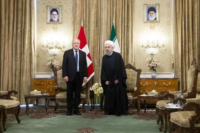 روحانی در سوئیس دنبال چیست؟