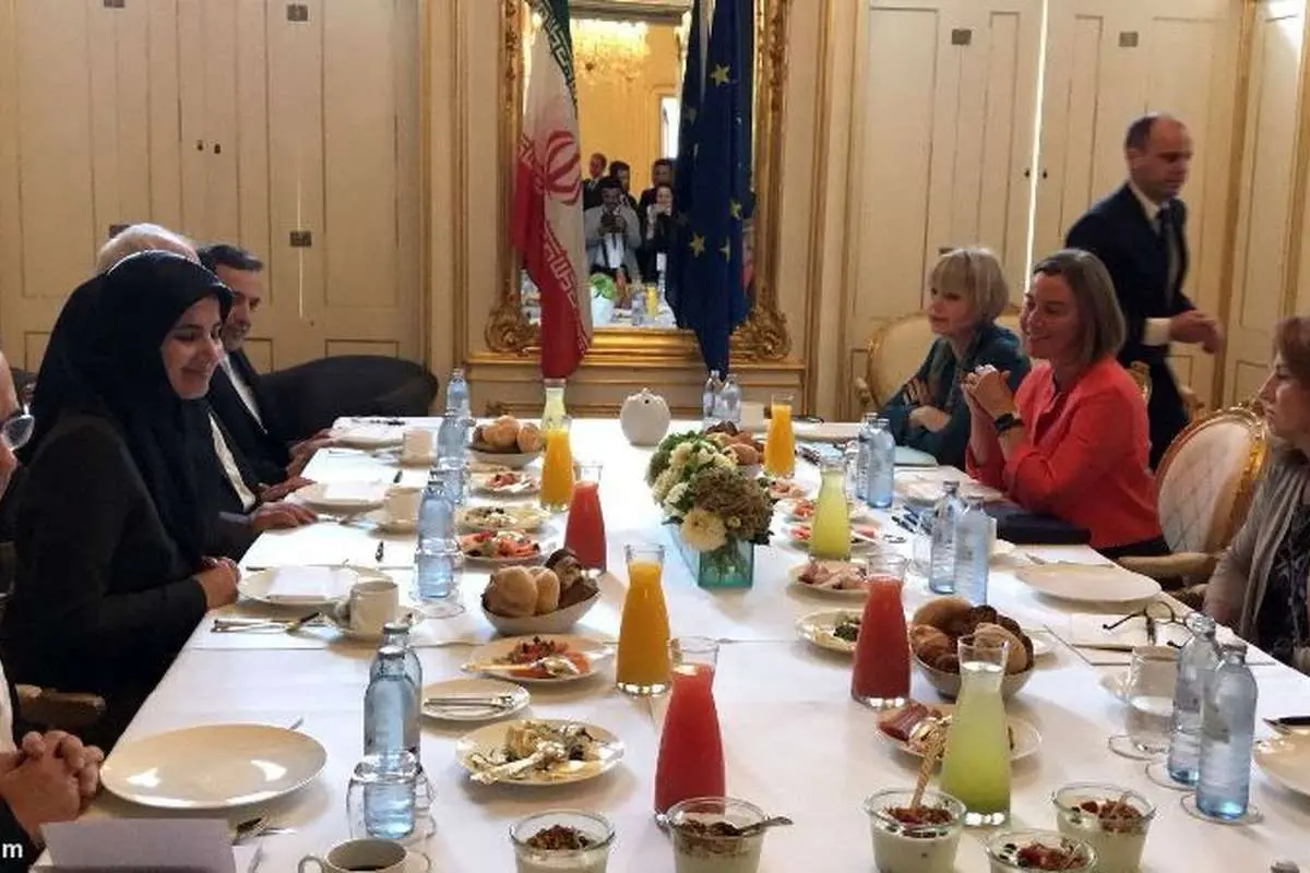 رایزنی ظریف و موگرینی قبل از نشست برجام