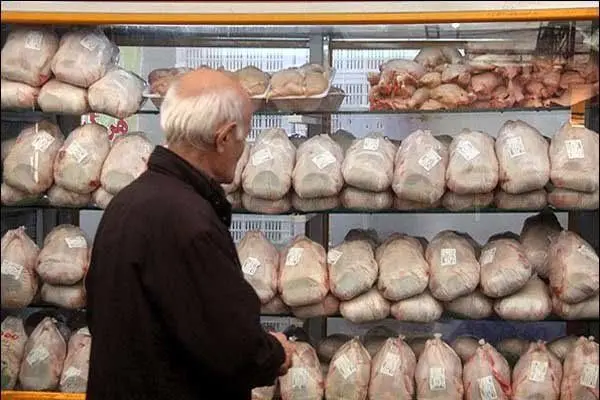 نرخ مرغ در آستانه ۹ هزار تومان