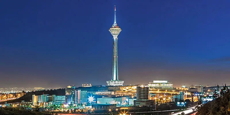 برج میلاد فردا تعطیل است