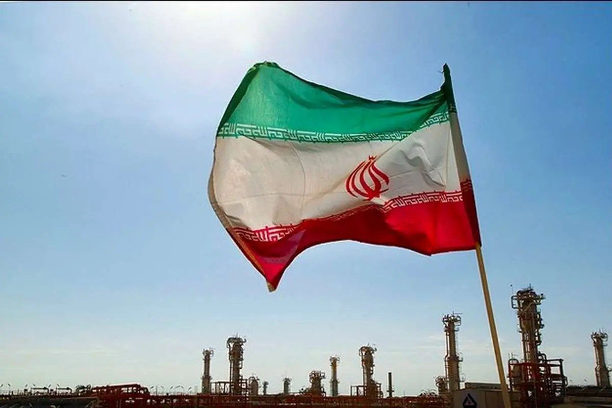 کدام کشورها پای نفت ایران ایستادهاند؟