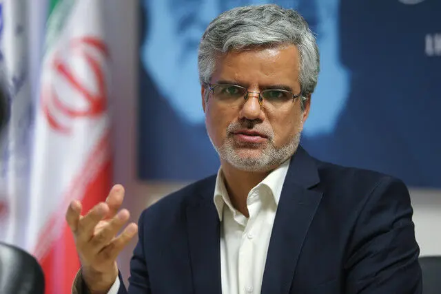 محمود صادقی: دیگر با شعار کارمان راه نمی‌افتد