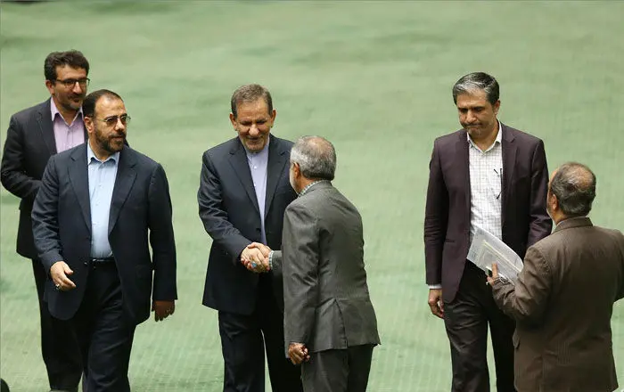 آشفتگی و سردرگمی اقتصادی در کشور