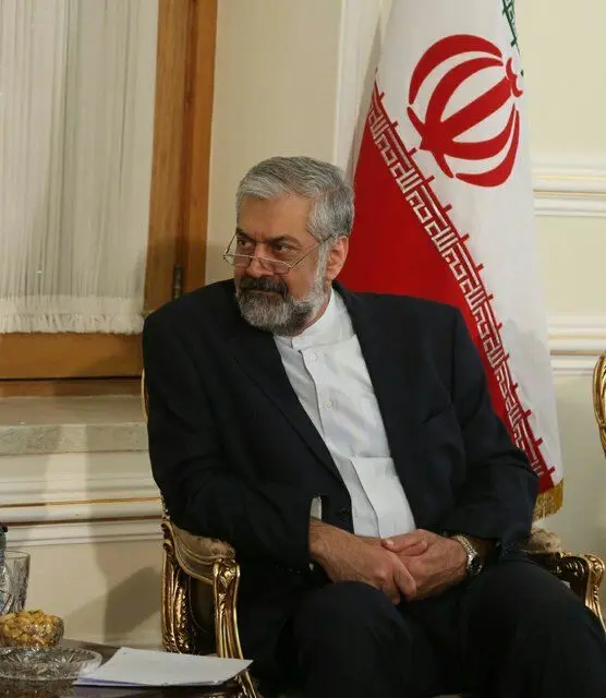 قائم مقام ظریف: ادامه هم‌زمان برجام و تحریم‌ها غیرممکن است