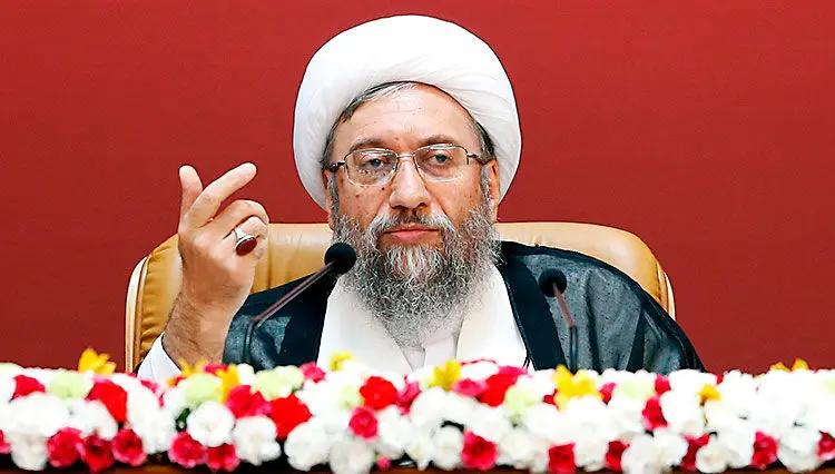 چرا باید به برخی افراد محترم یا یک مدیر پابند زده شود؟/ ولله به هیچ قاضی فشار نیاورده‌ام و توصیه نکرده‌ام