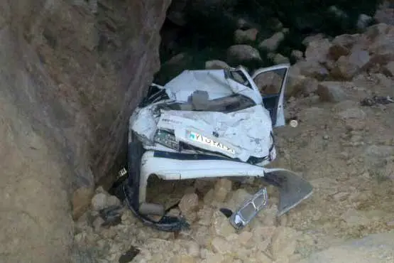 سقوط مرگبار سواری پژو به دره