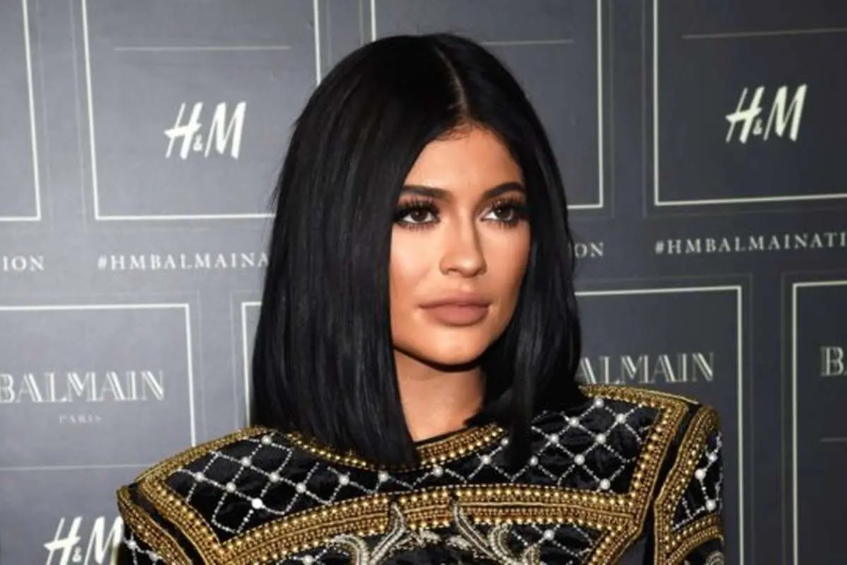 دختر بیست ساله جوانترین میلیاردر تاریخ آمریکا