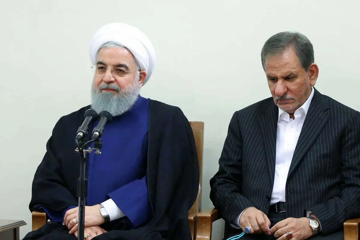 (تصاویر) دیدار رروحانی و هیات دولت با رهبر انقلاب