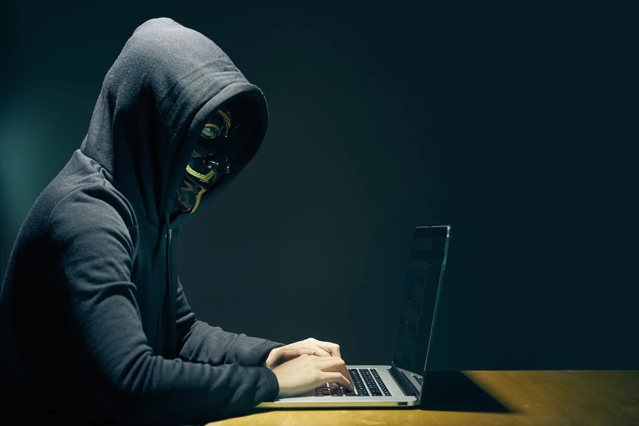 قدیمی‌ترین گروه هکر اینترنتی متلاشی شد