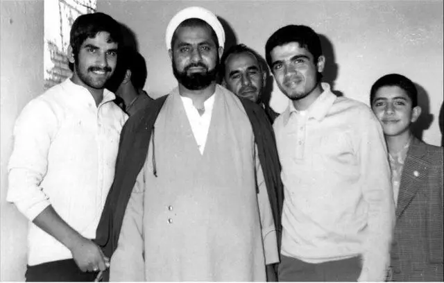 روزی که «کافی» به کاباره رفت!