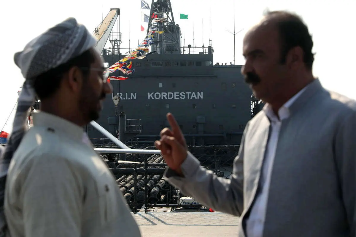 تصاویر؛ رونمایی از پایگاه شناوری «کردستان» و الحاق ناوشکن «سهند»