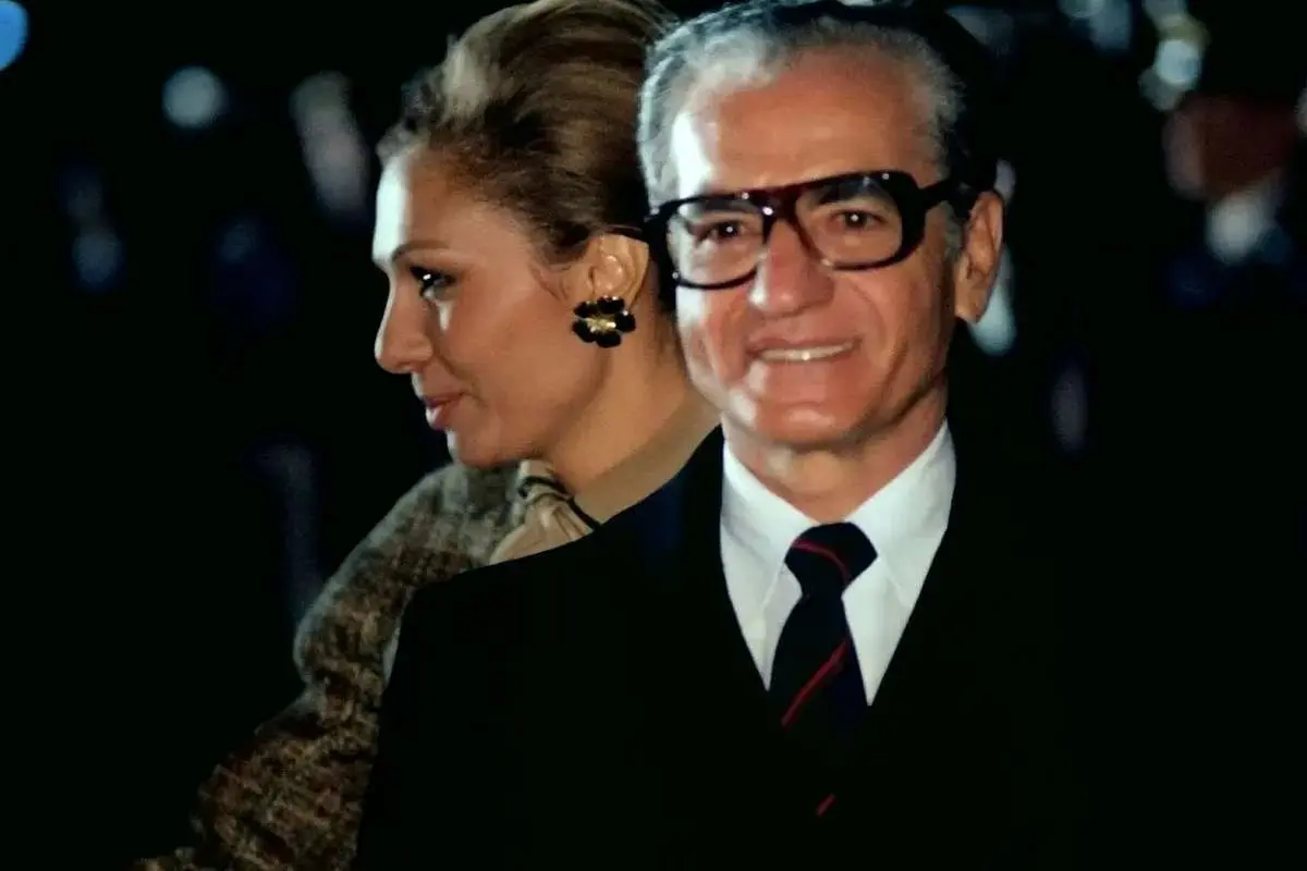 «محمدرضا پهلوی» در کودکی و در لباس نظامی؛ سال 1306 