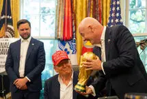 پس از ناامیدی از جایزه نوبل؛ فیفا جایزه صلح به ترامپ اهدا می‌کند