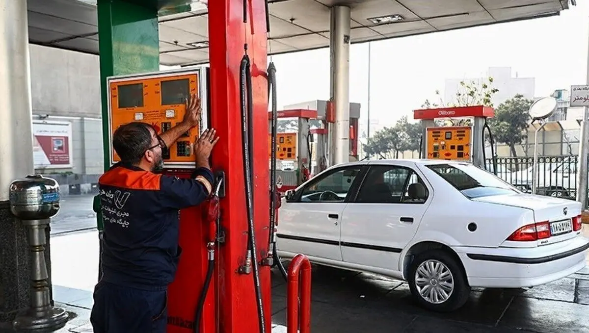 بنزین ۵۵۰۰ تومنی؟/ وزارت نفت پاسخ داد!