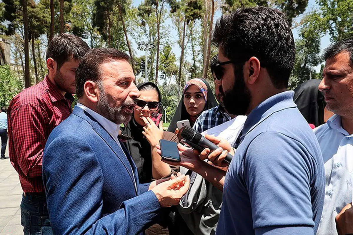 واعظی: حساب علی لاریجانی را از مجلس جدا میدانیم