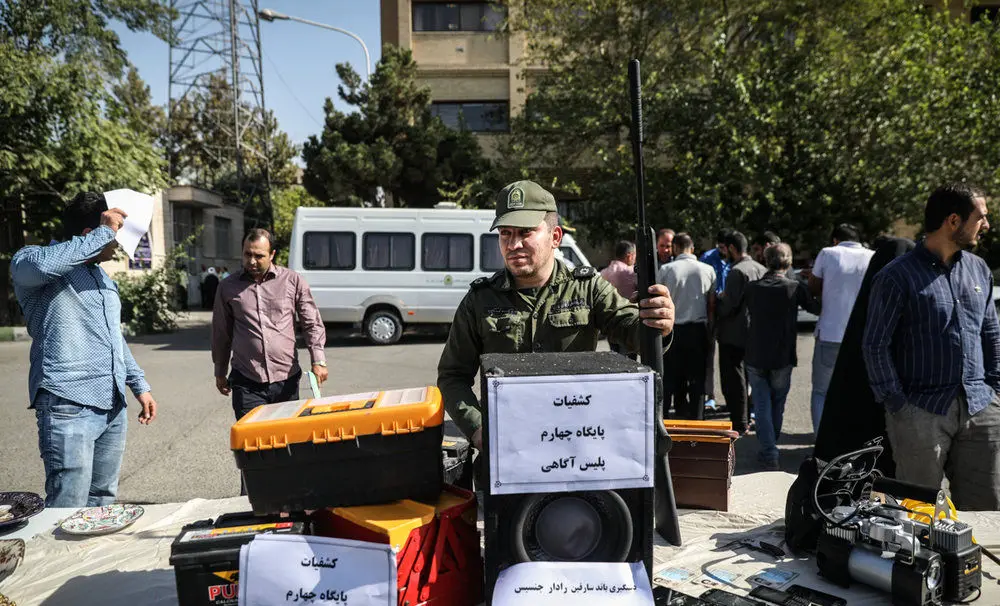 (تصاویر) دستگیری ۱۴۷ سارق و کلاهبردار در تهران