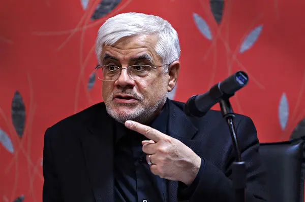 عارف: نهاد‌هایی که باید با فساد برخورد کنند بعضا آلوده به فساد می‌شوند