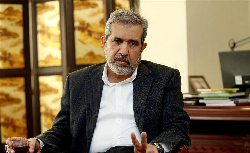 ترامپ عاشق مذاکره با ایران است/ اگر با ایران مذاکره نکند دق می‌کند