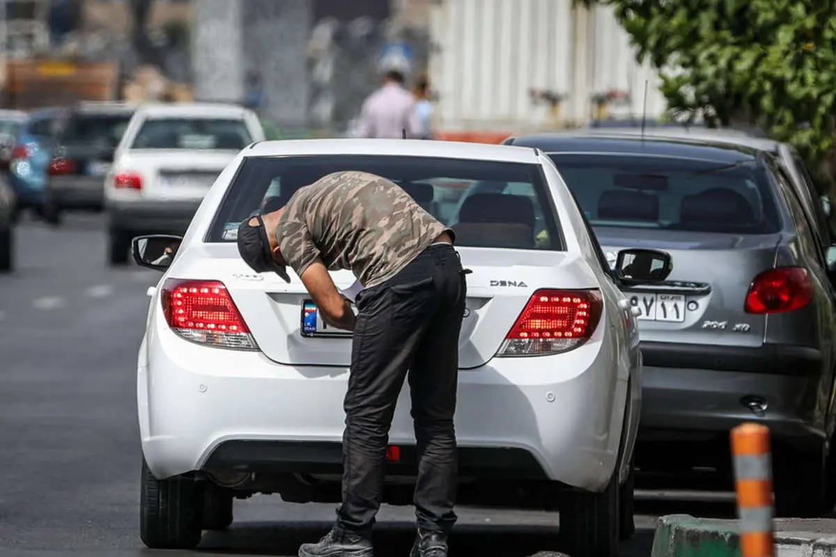 (تصاویر) دور زدن قانون با مخدوش کردن پلاک خودرو!