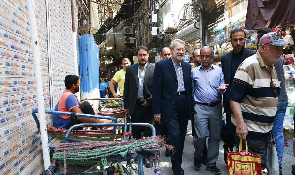 (تصاویر) حضور رئیس مجلس در بازار تهران