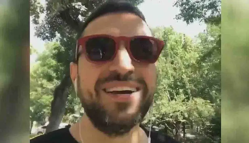 از «خنداننده» اصرار، از اشکان خطیبی انکار!