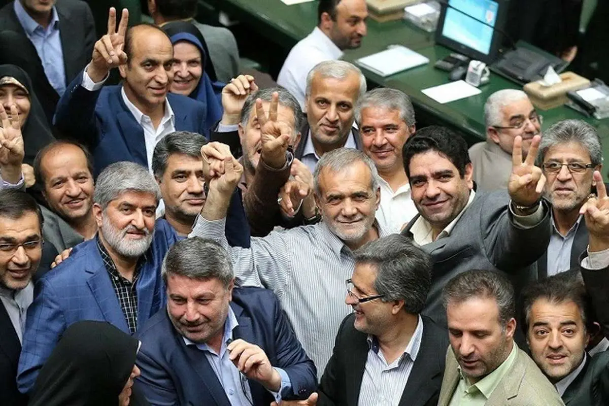 نمایندگان این روزها در مجلس چه کاری انجام میدهند؟