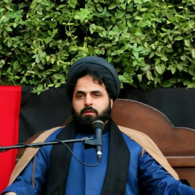 گفتگو با روحانی جنجالی